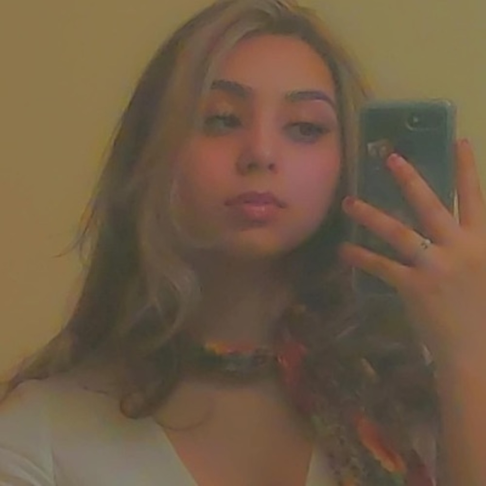 Meet your Posher, Alyssa